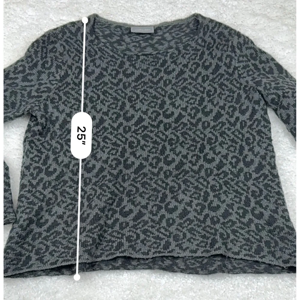 Wooden Ships Sweater Womens M/L Gray Black Leopard Print Knit Pullover